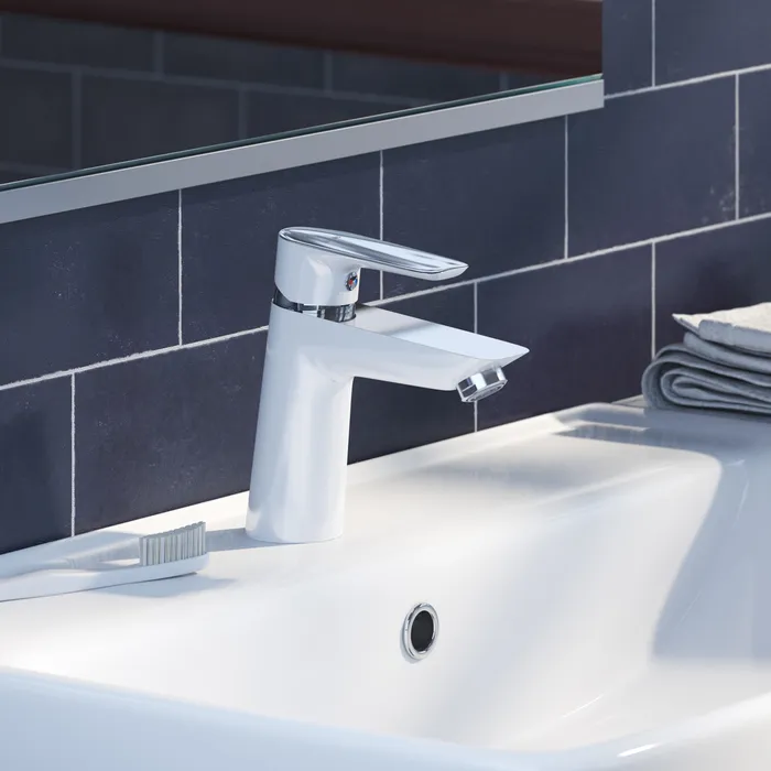 Смеситель для раковины IDDIS Cloud белый/хром CLOSB00i01